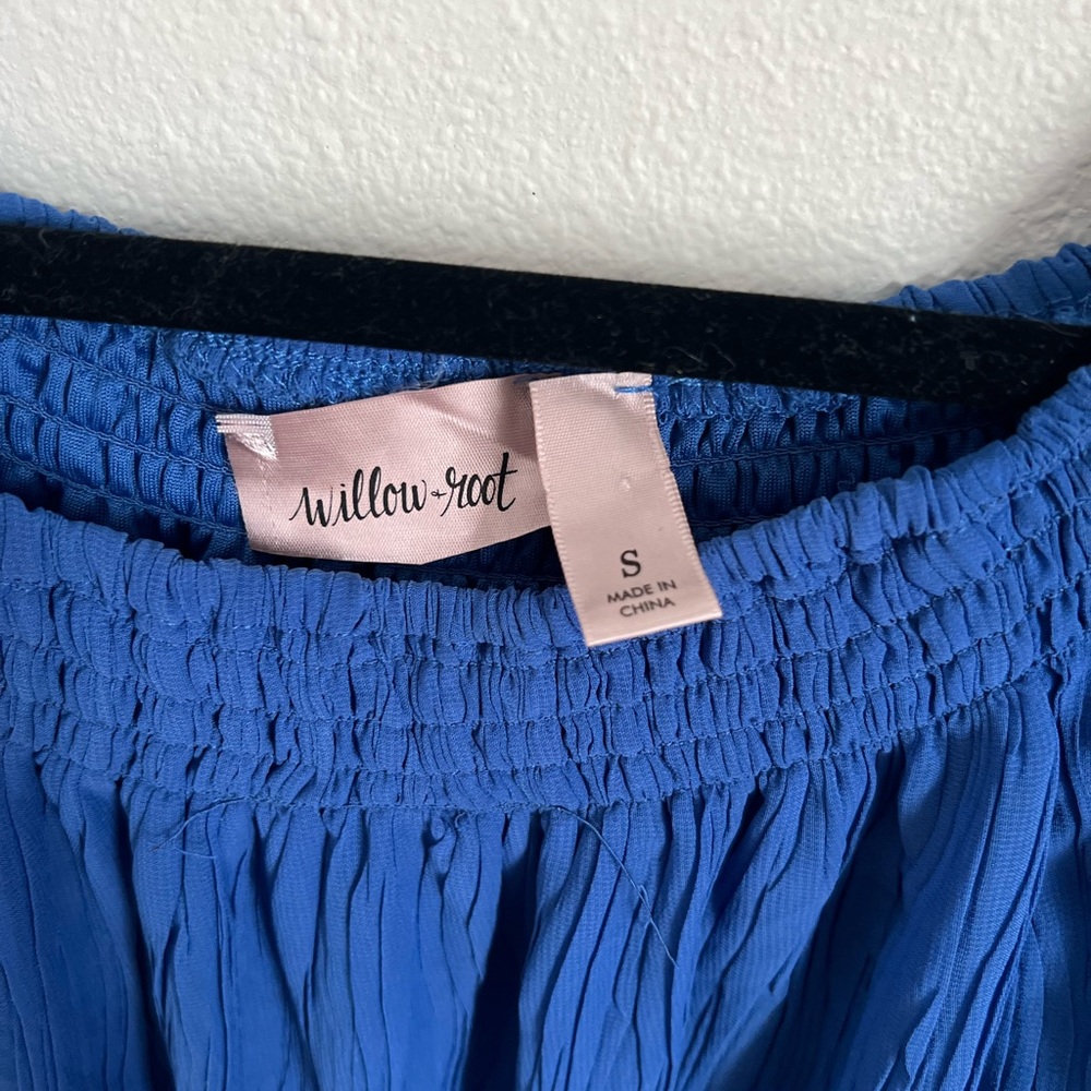 Blue Off-Shoulder Top - Picture 4 of 4